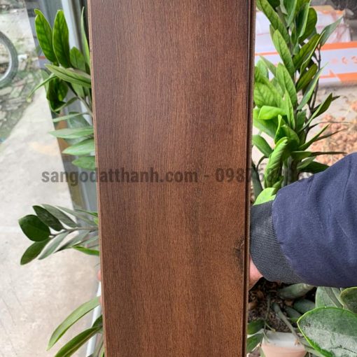 Sàn gỗ Moonfloor 8mm 8002